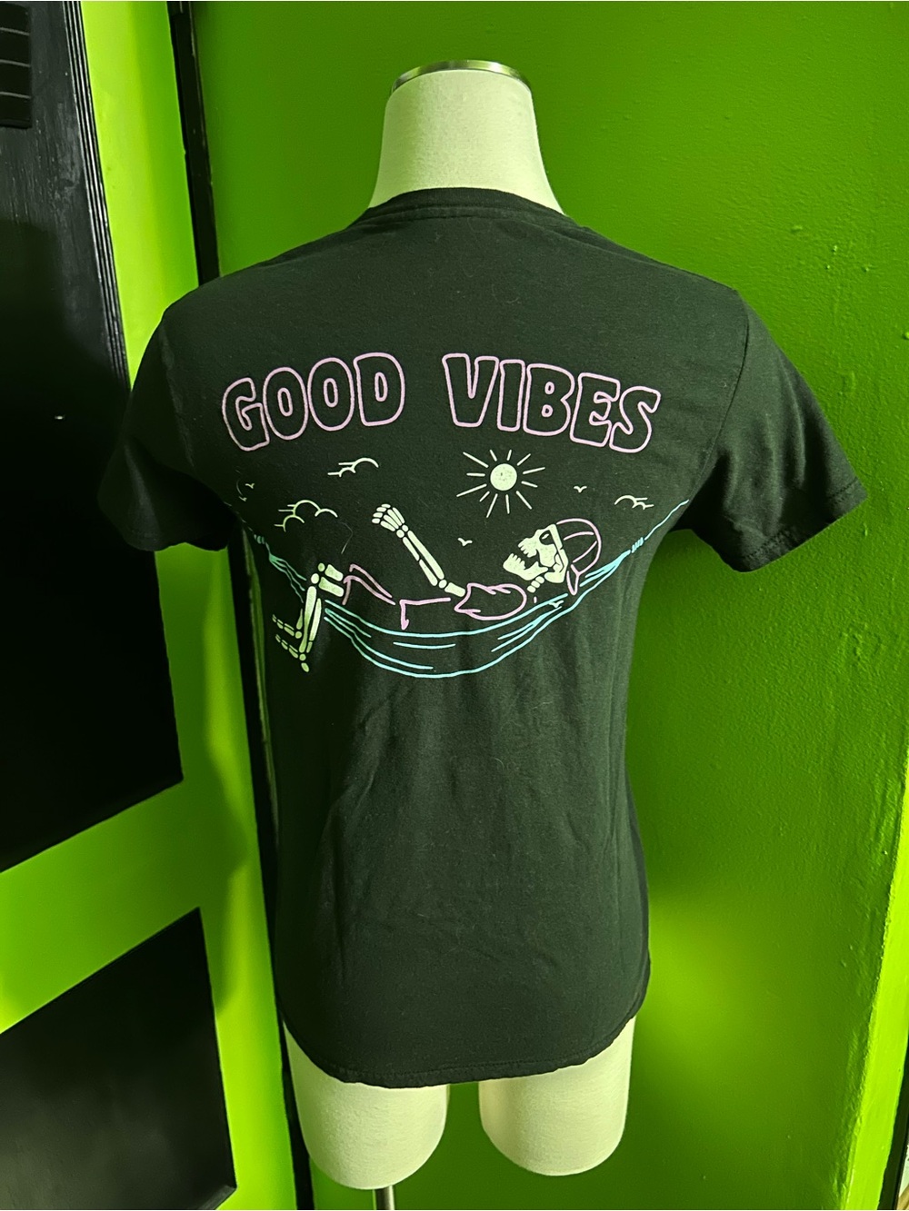 Skeleton print graphic tee